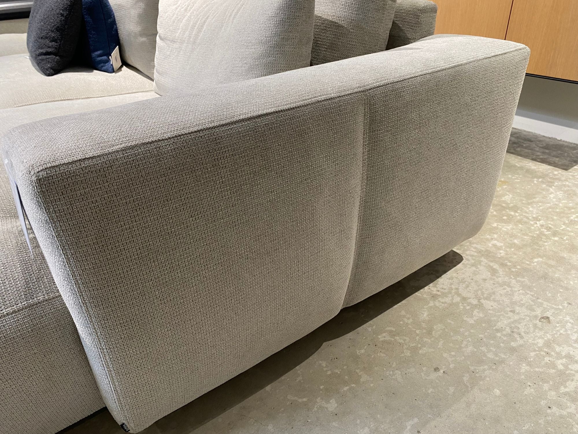 DEMO MODEL - Burhens Smooth chaiselongsofa - AFHENTNINGSTILBUD