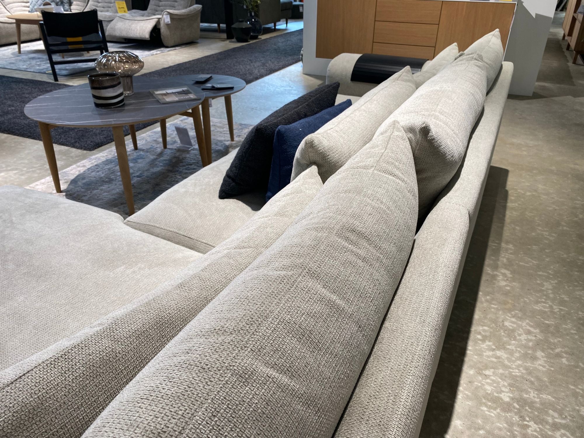 DEMO MODEL - Burhens Smooth chaiselongsofa - AFHENTNINGSTILBUD