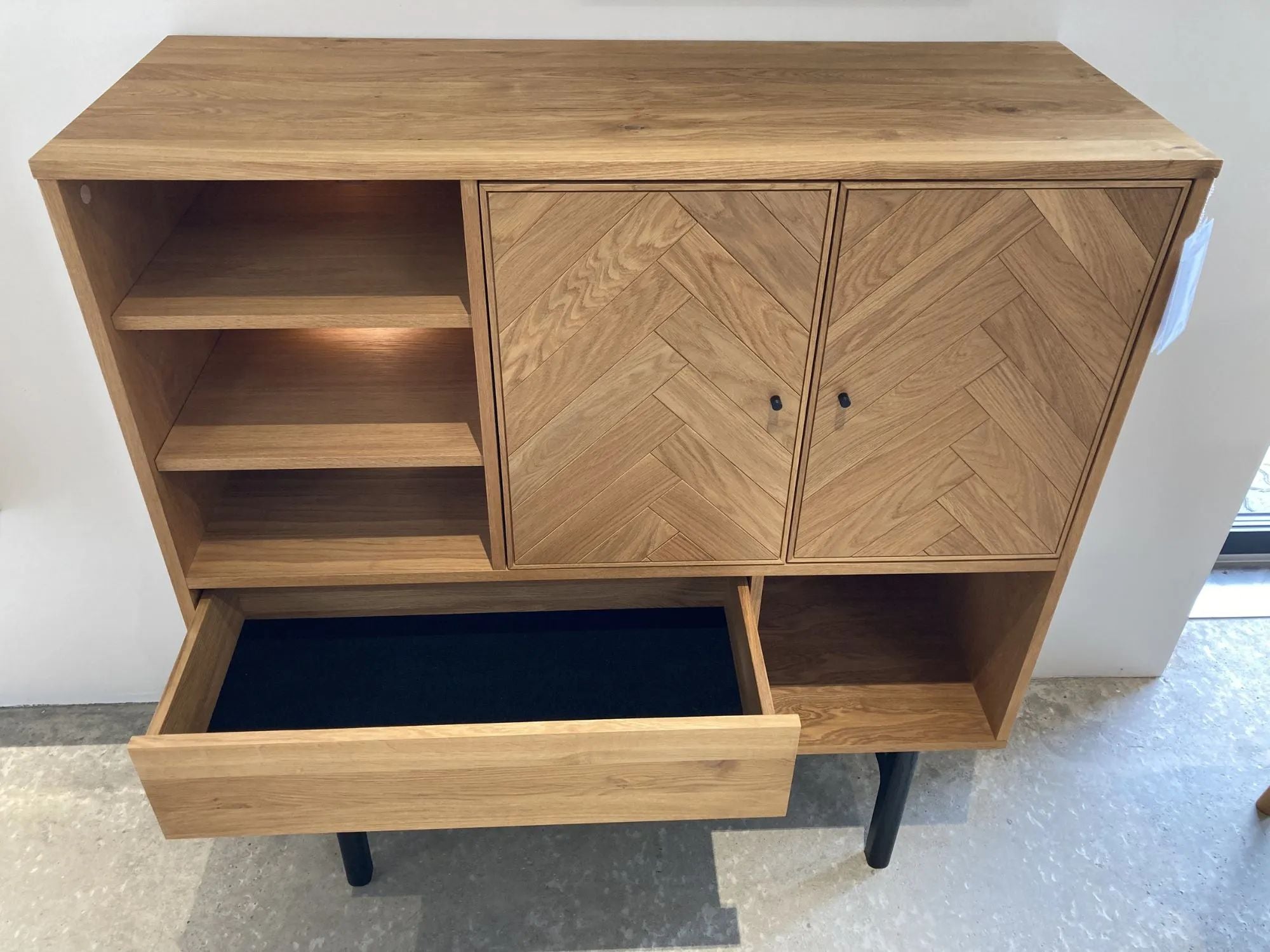 DEMO MODEL - Casø 230 highboard - AFHENTNINGSTILBUD
