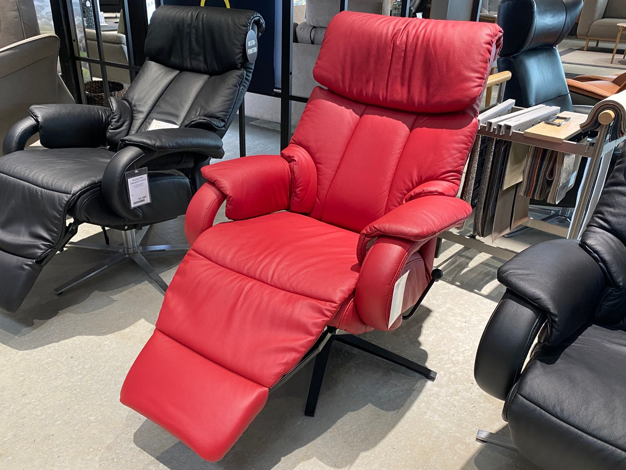 DEMO MODEL - Himolla Cosyform 7717 Tobi lænestol m. recliner (medium) - AFHENTNINGSTILBUD