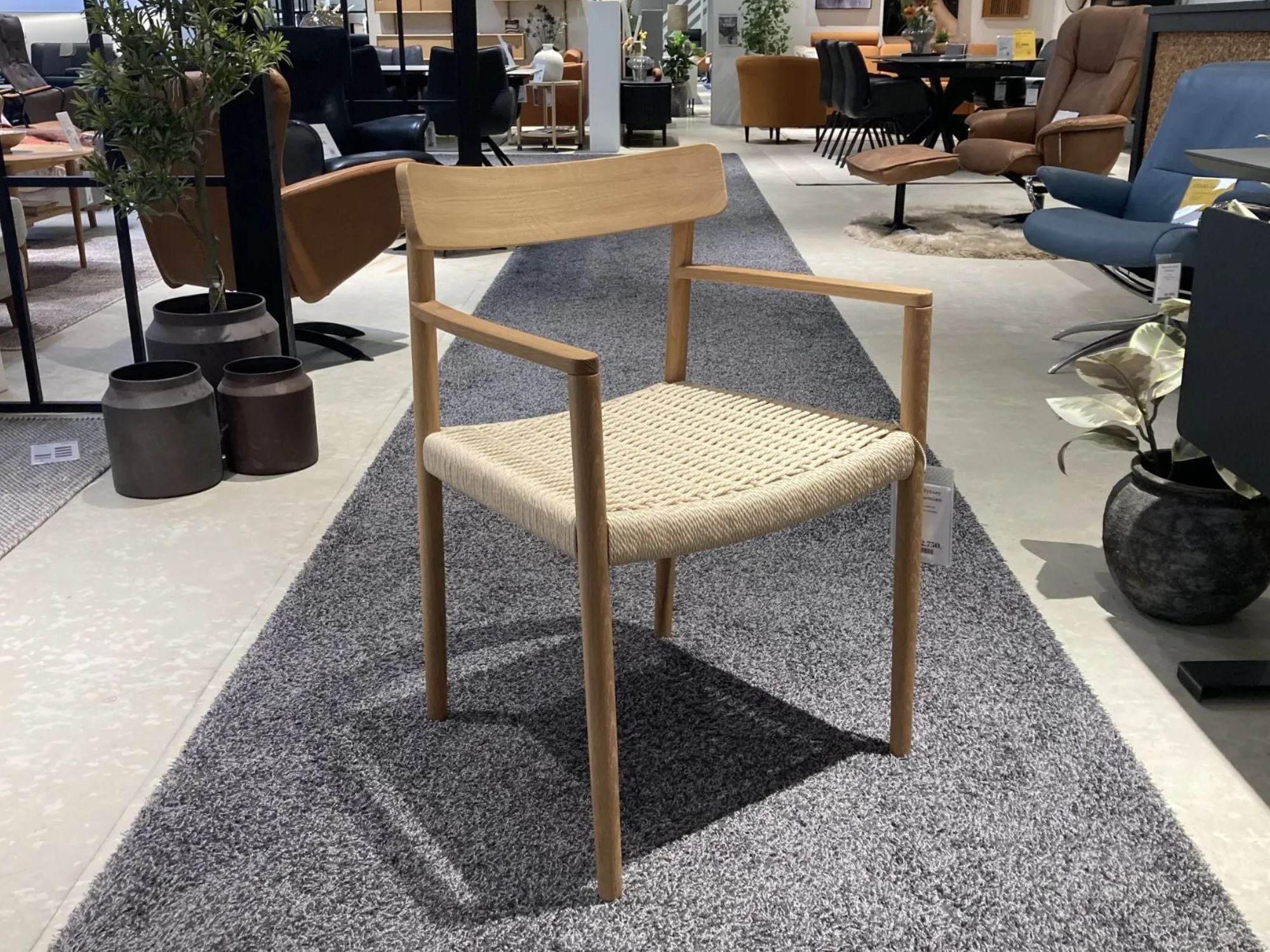 DEMO MODEL - 6 stk. Lexpo Sydney spisebordsstole m. armlæn - AFHENTNINGSTILBUD