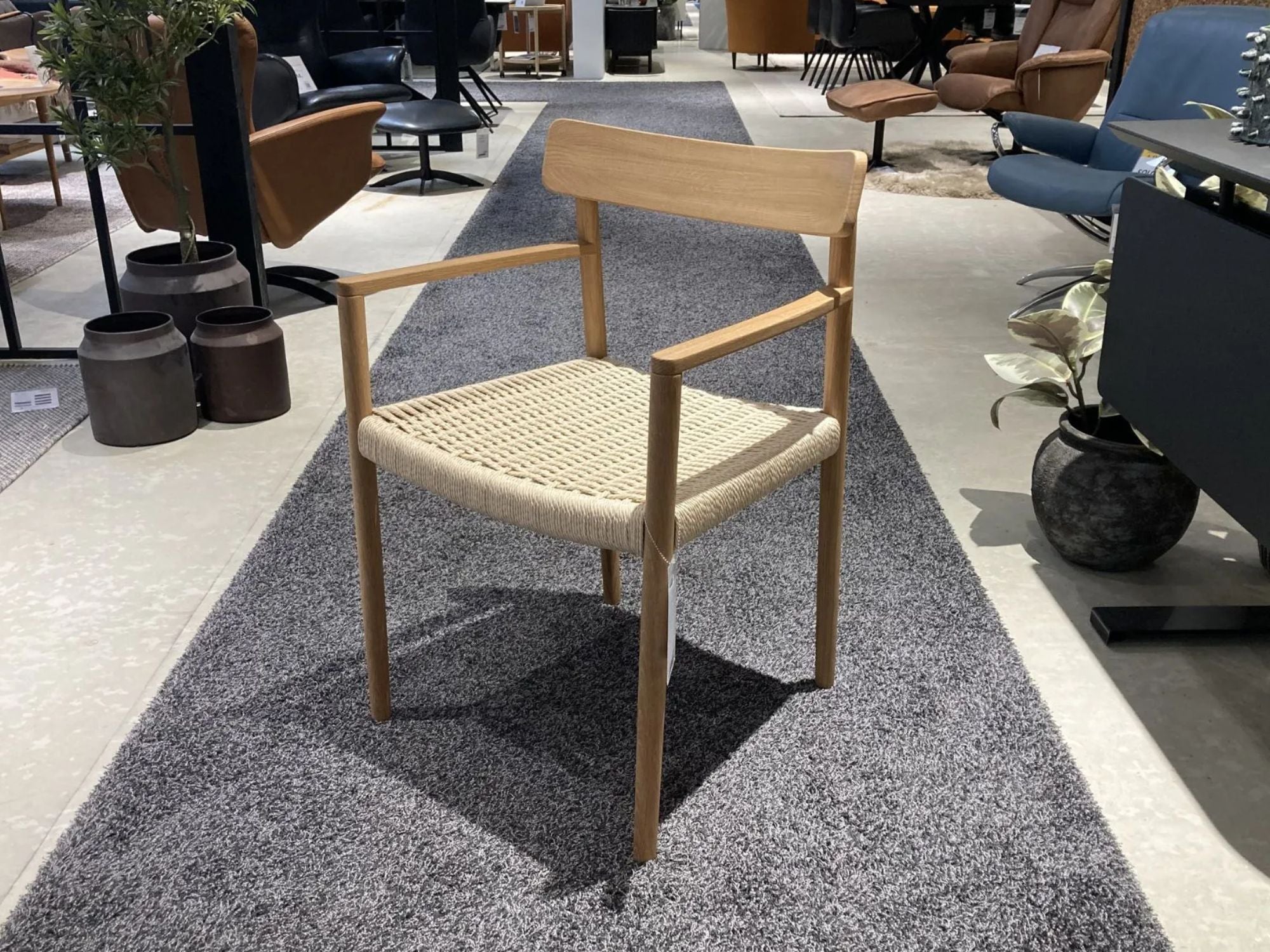 DEMO MODEL - 6 stk. Lexpo Sydney spisebordsstole m. armlæn - AFHENTNINGSTILBUD