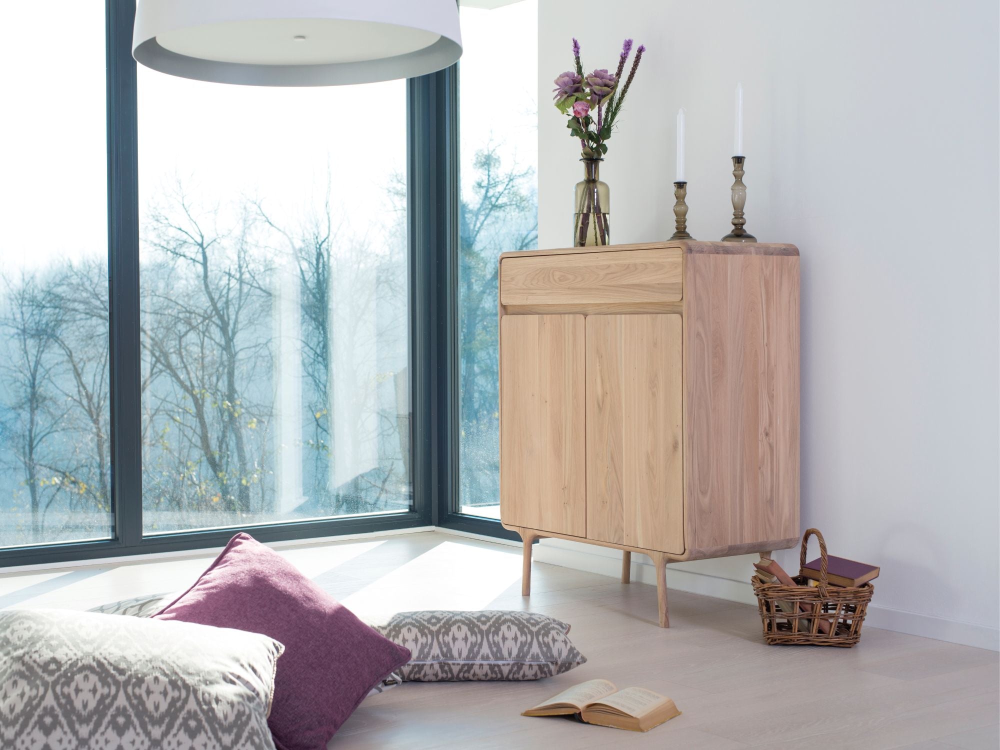 Fawn highboard