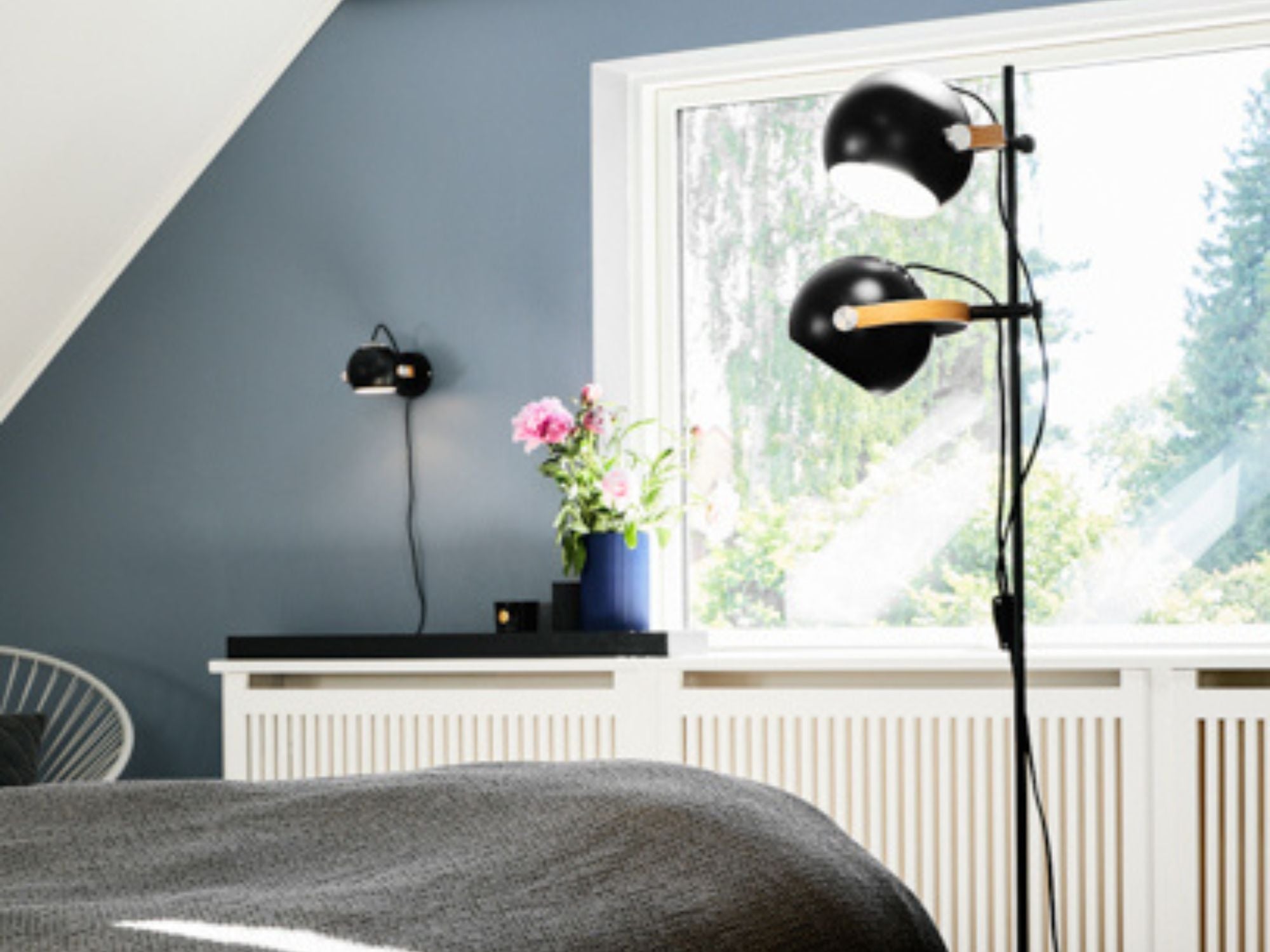 DC gulvlampe m. 2 arme