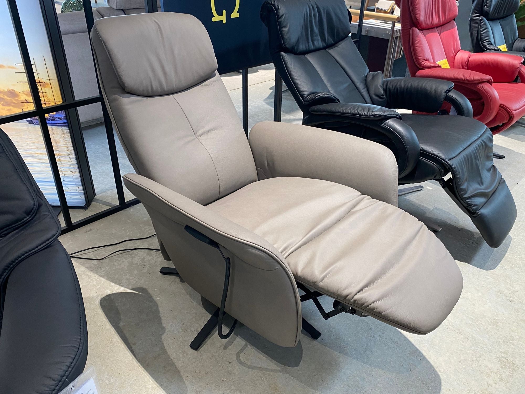Easyswing 7356 lænestol m. recliner og løftefunktion