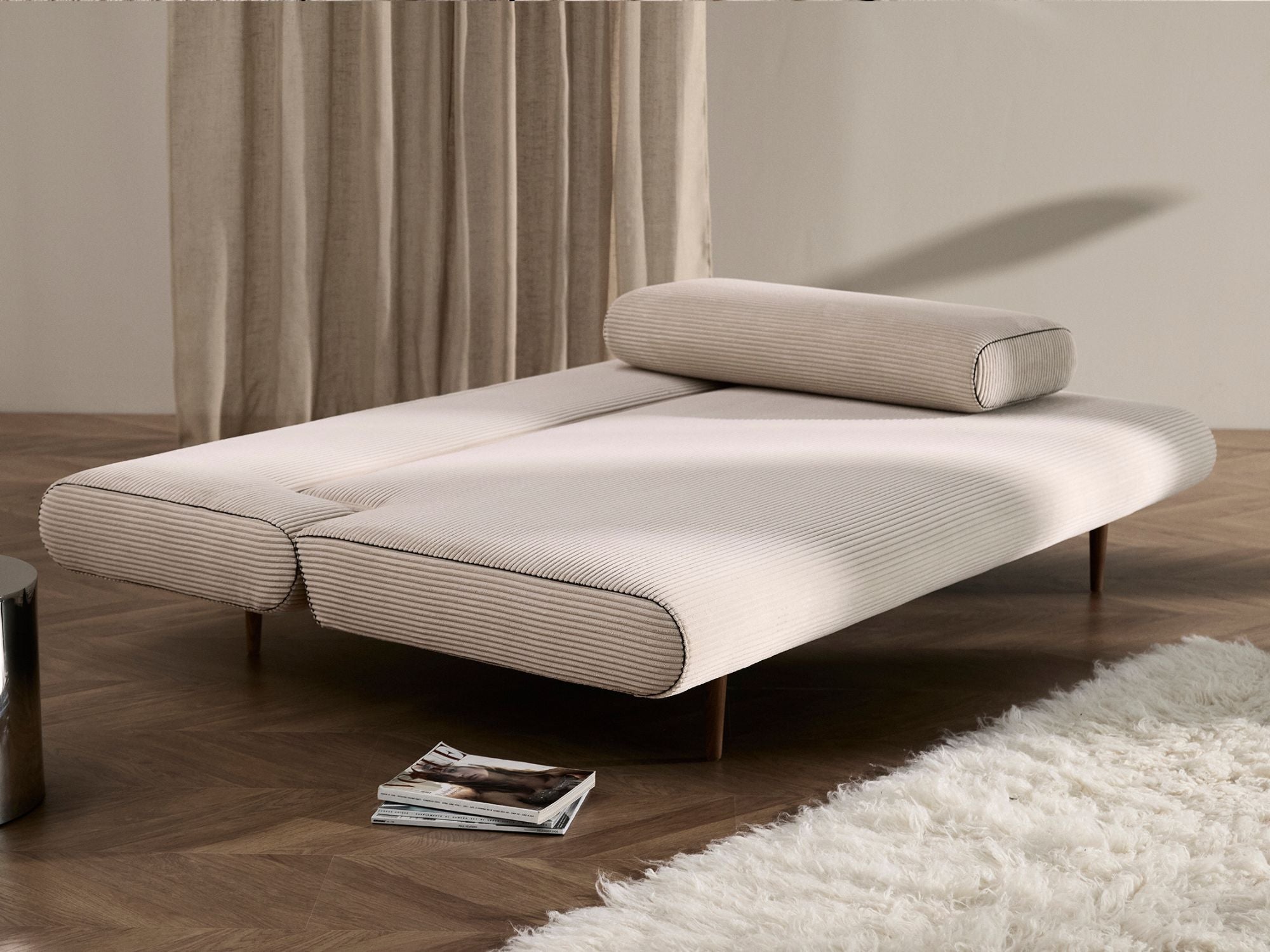 Unfurl lounge sovesofa