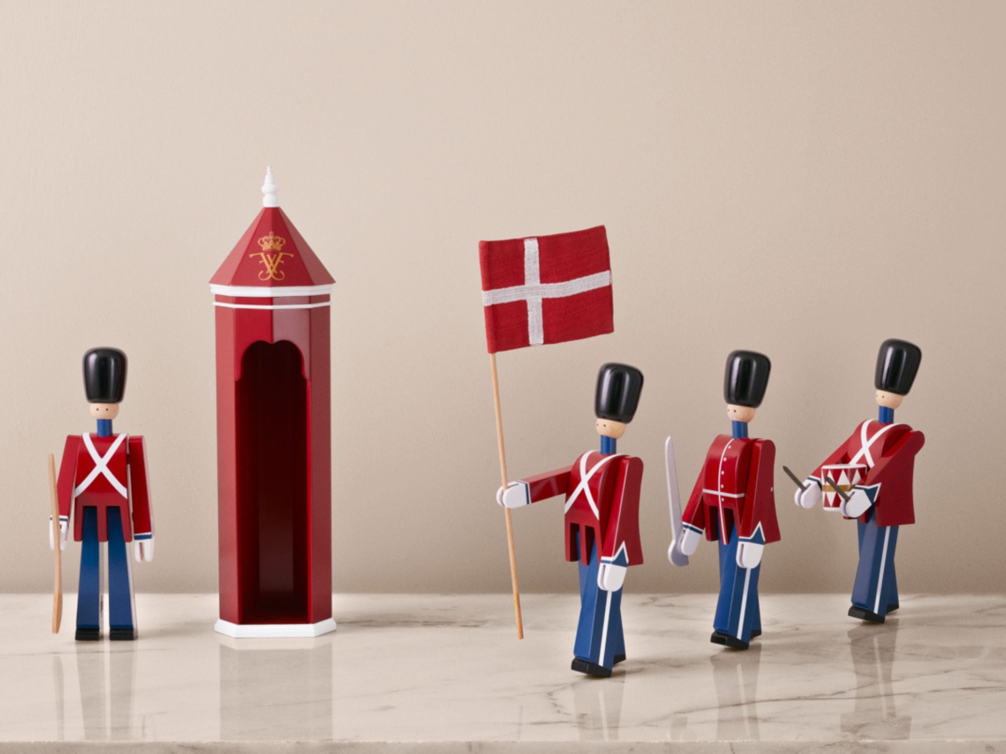 【新品】KAY BOJESEN FANEBÆRER 旗手の置物 未使用 Kay Bojesen Fanebærer - Nu på TILBUD - bolighuset.dk – Bolighuset
