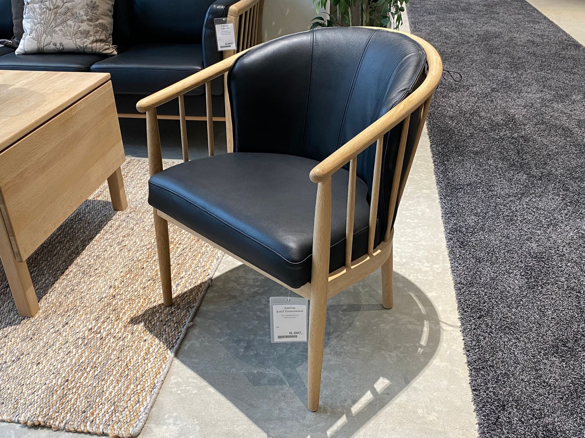 DEMO MODEL - Kragelund Aya K 129 3+2 pers. sofasæt & Andrup K 407 lænestol - AFHENTNINGSTILBUD