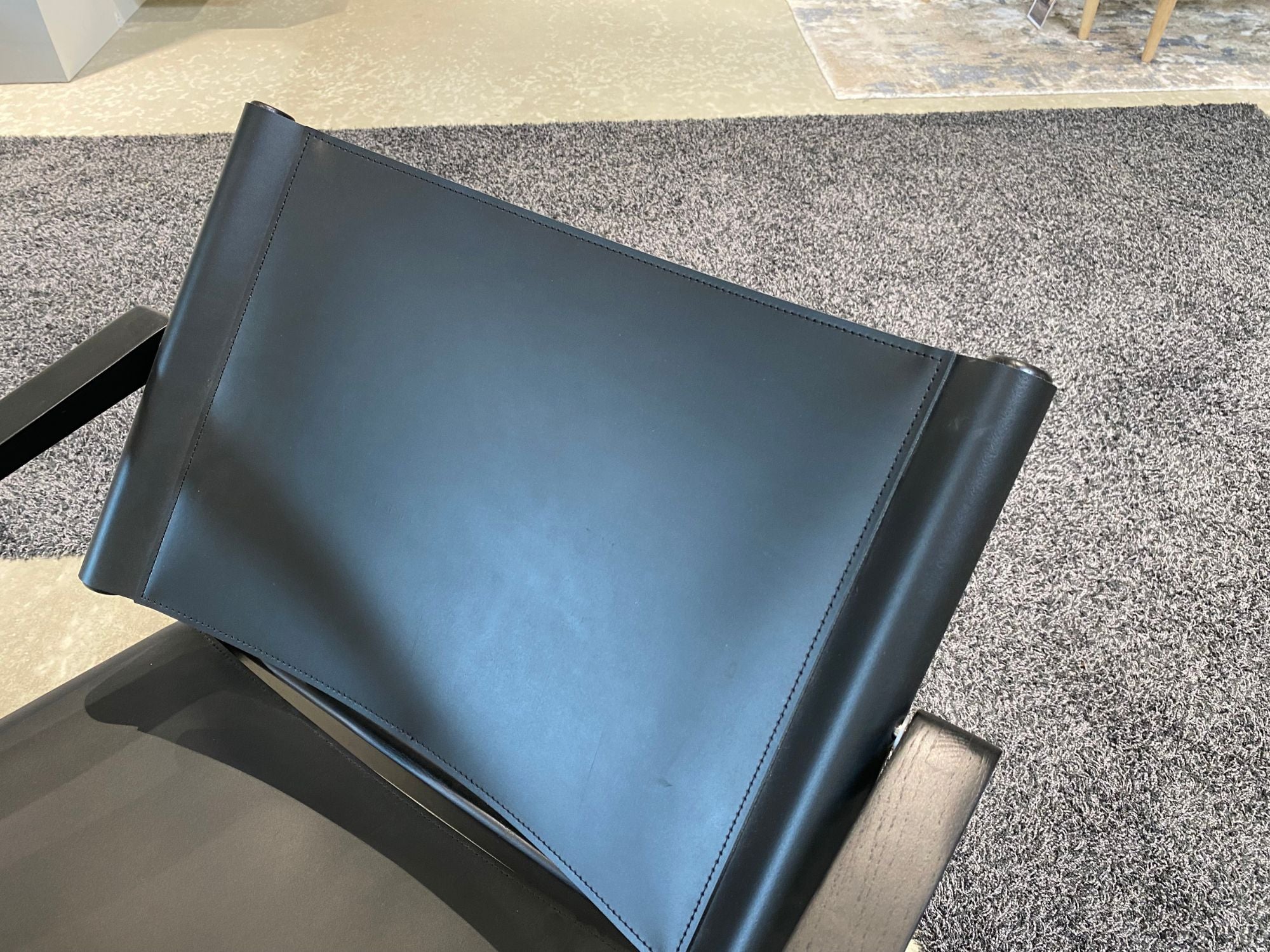 DEMO MODEL - Kragleund Loke K410 loungestol - AFHENTNINGSTILBUD