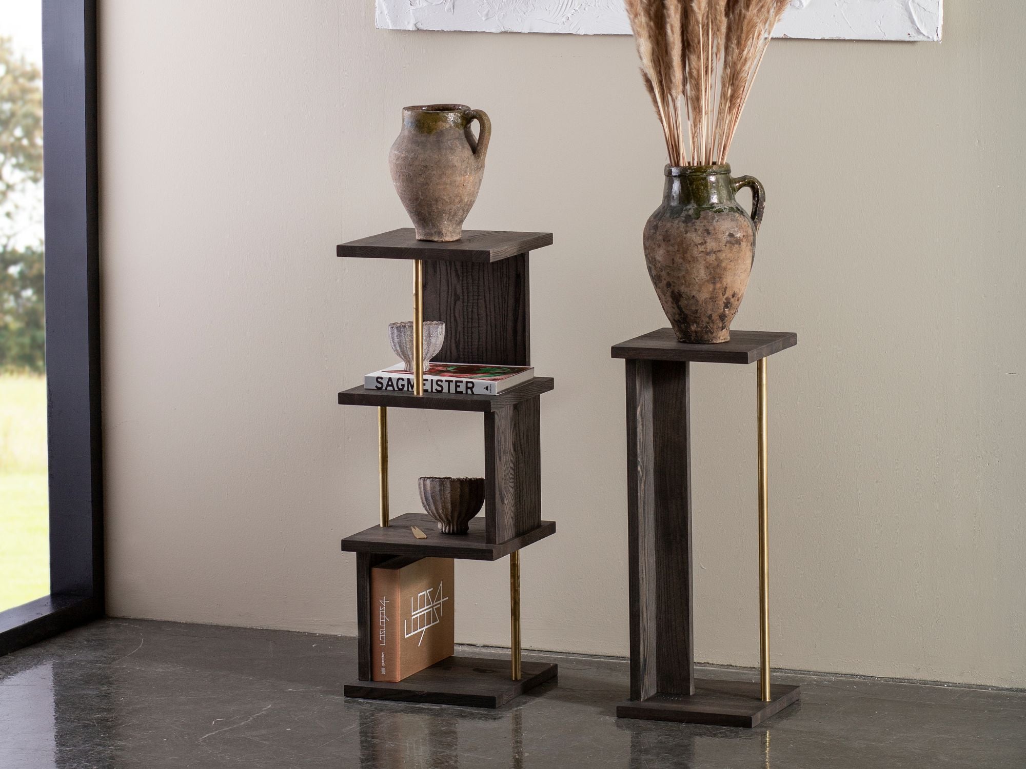 Velvet Fan pedestal