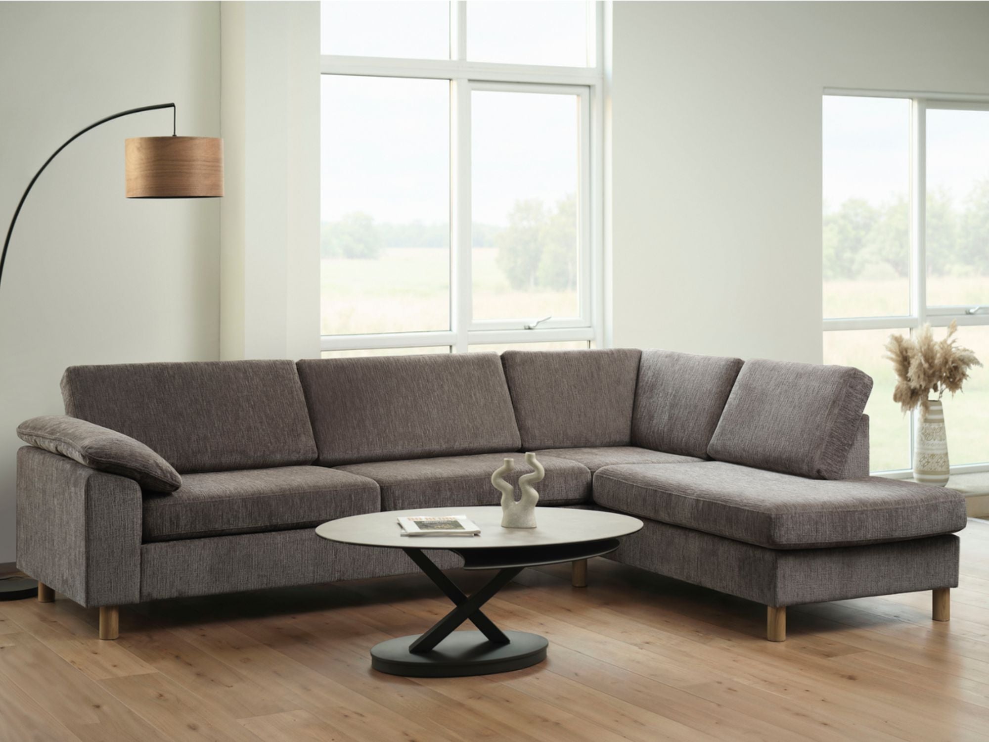 Ava sofa