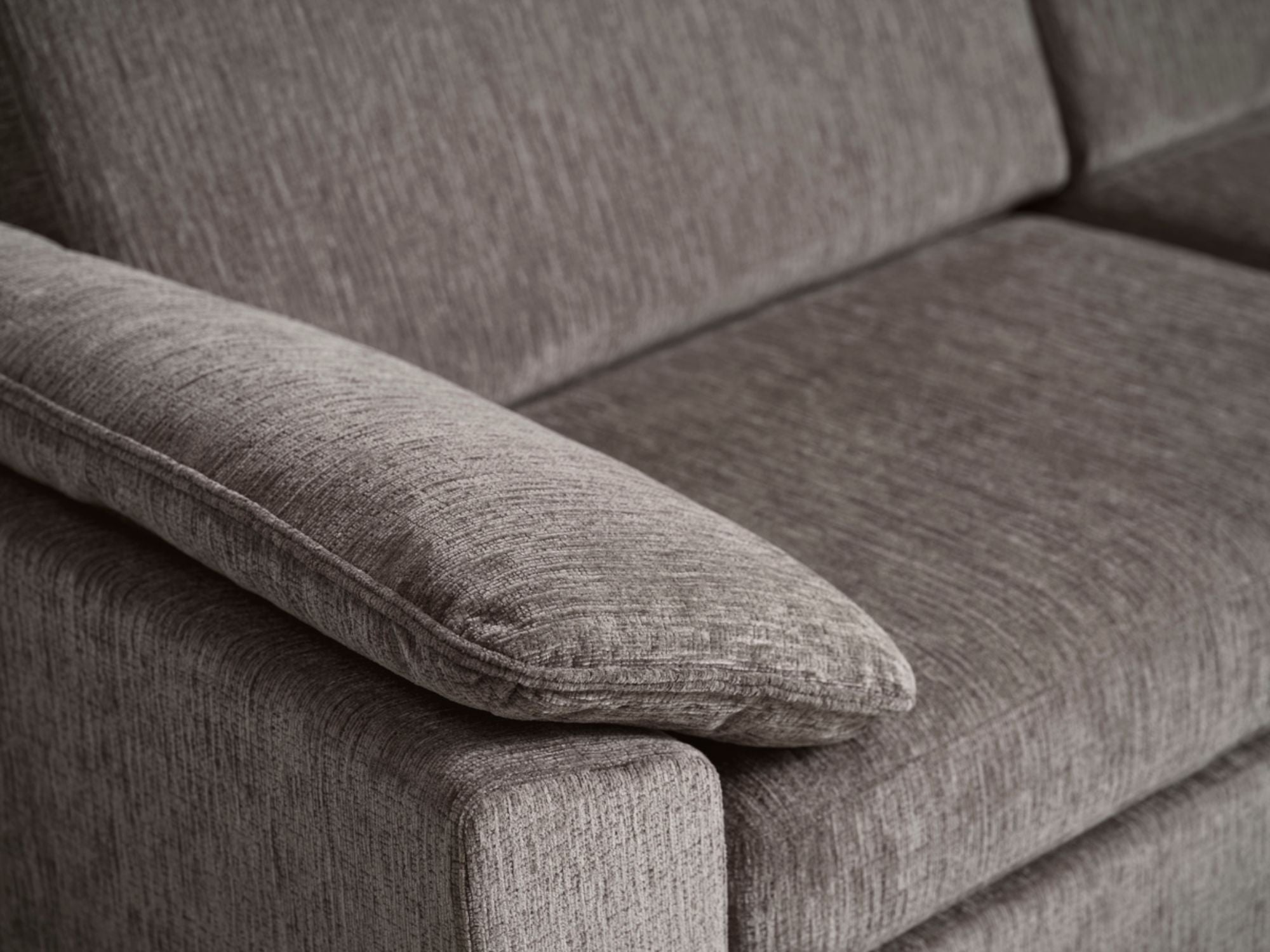 Ava sofa