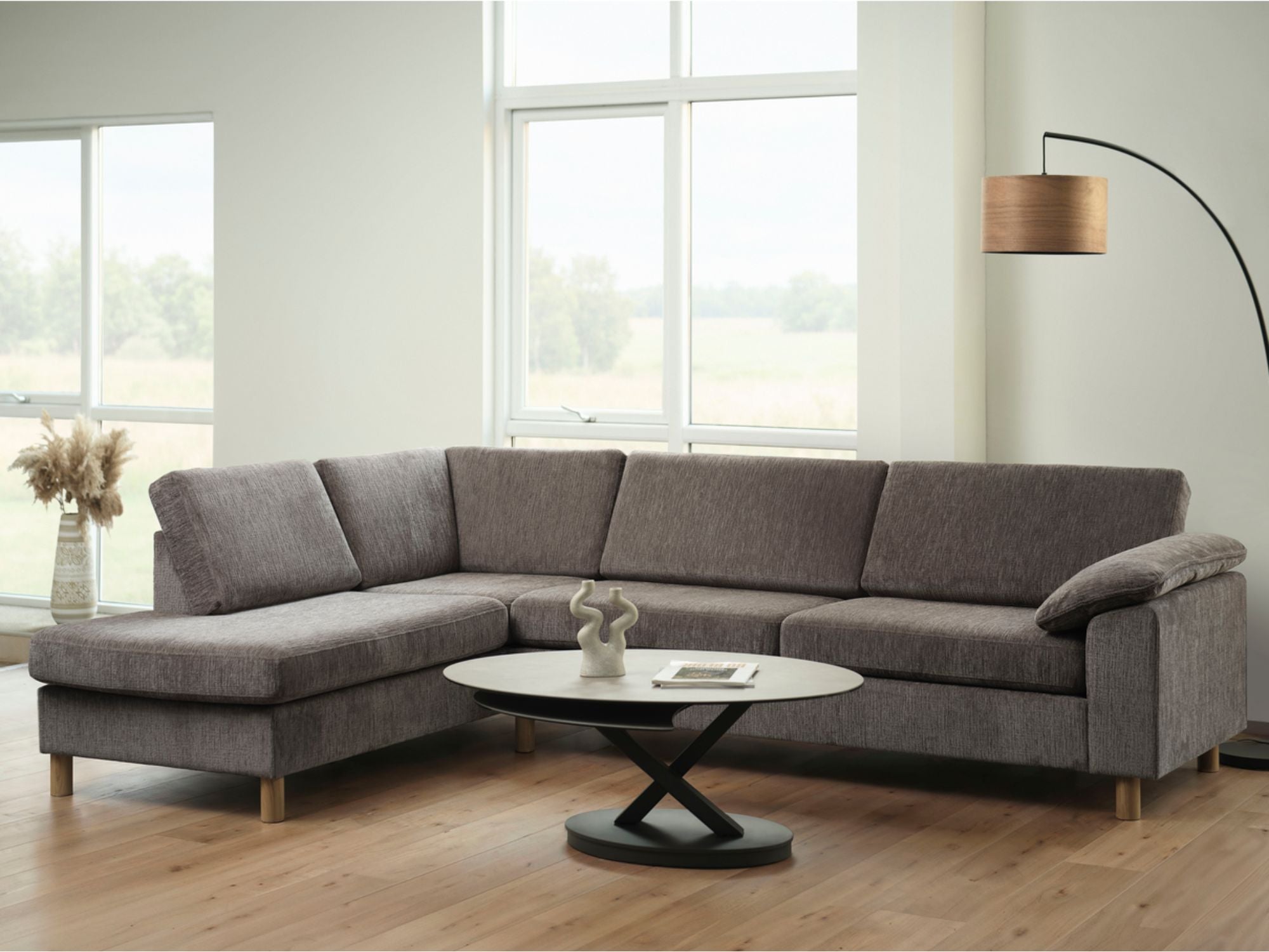 Ava sofa