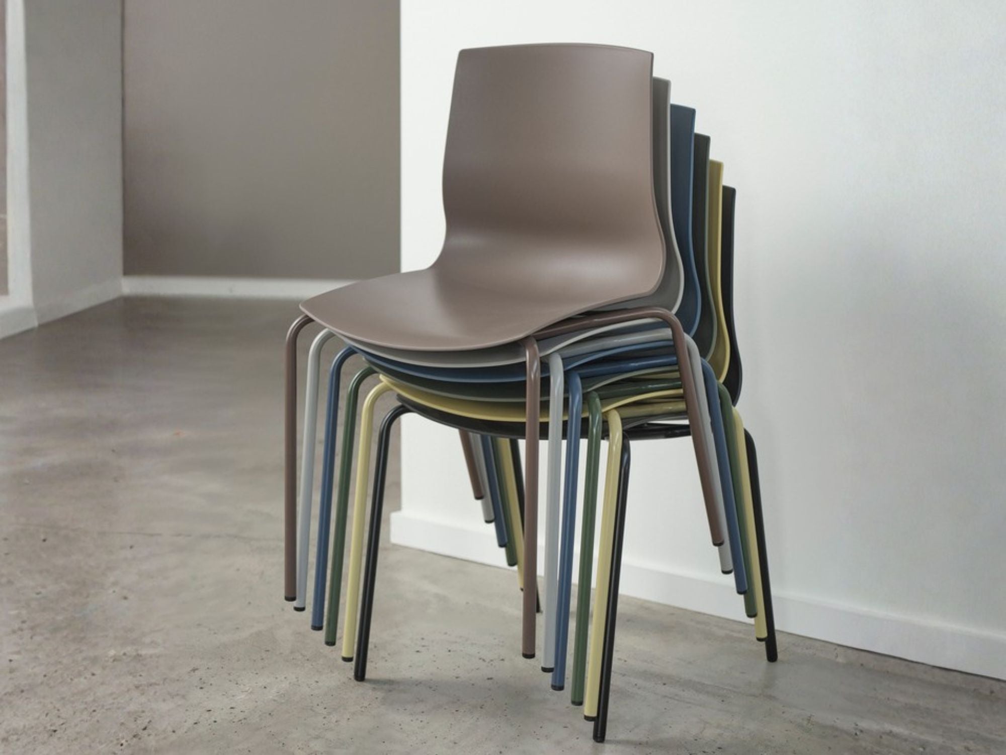 Liv Frame spisebordsstol