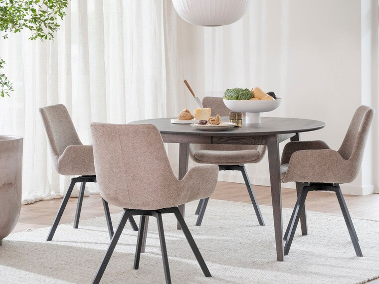 Filippa rundt spisebord