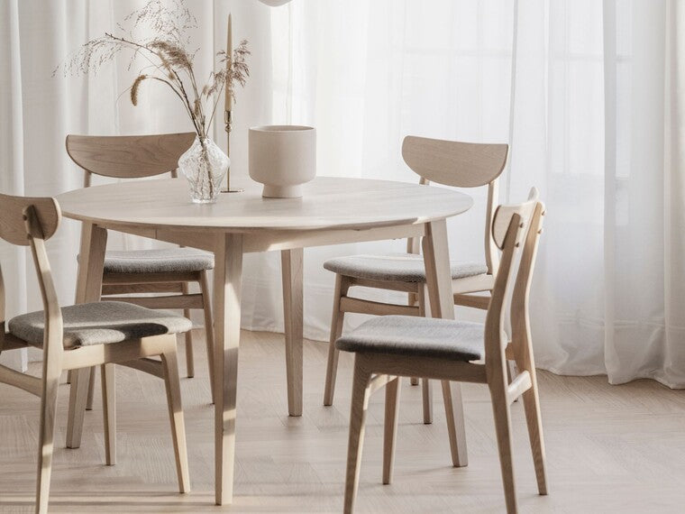 Filippa rundt spisebord