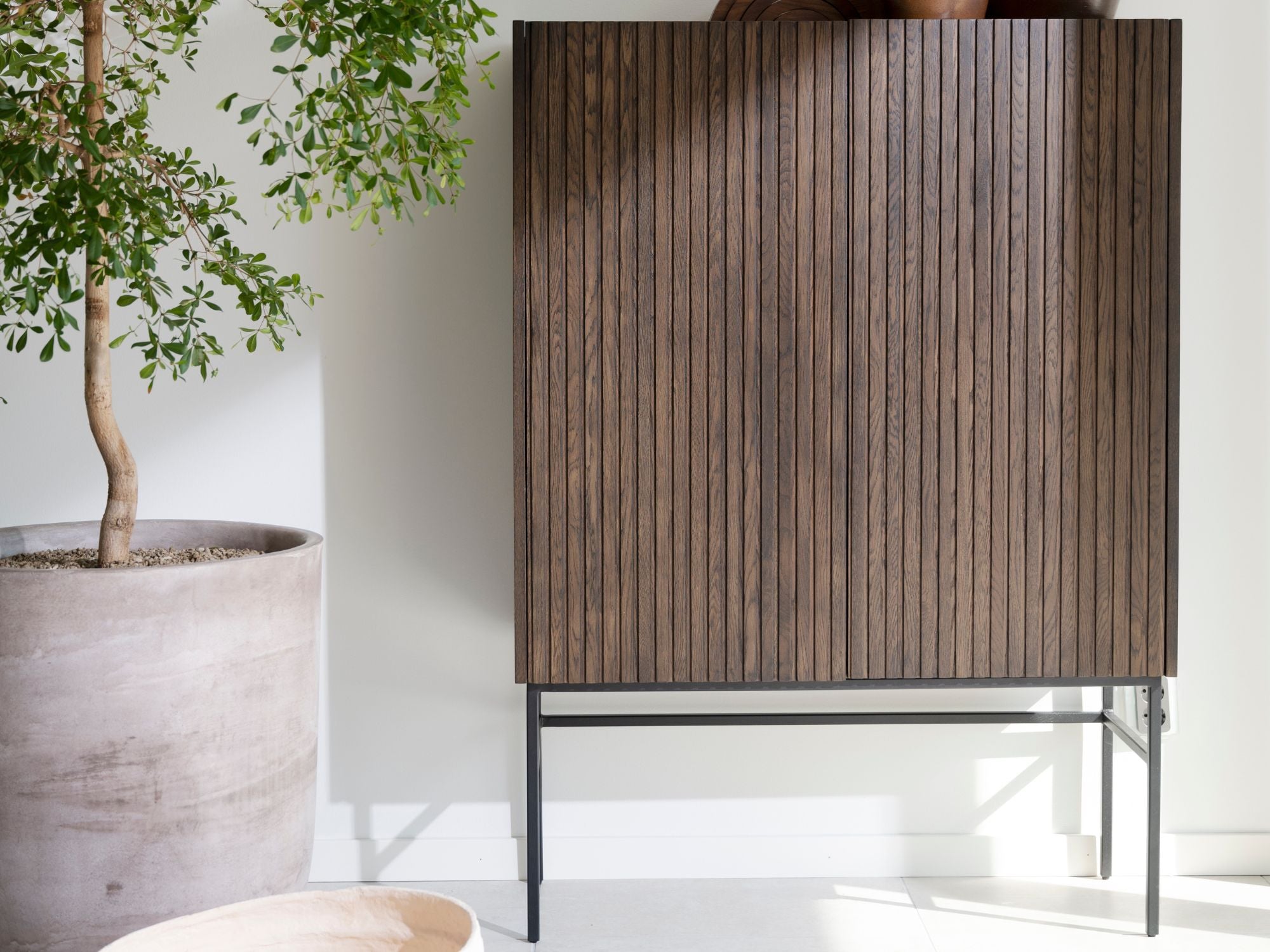 Halifax highboard