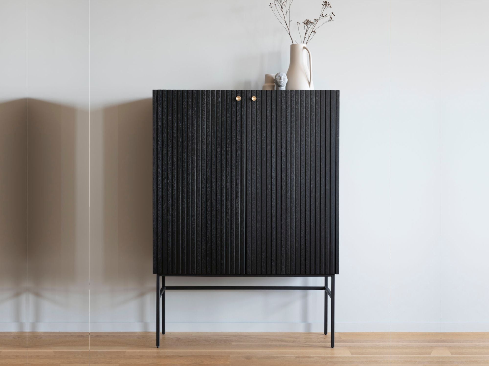 Halifax highboard