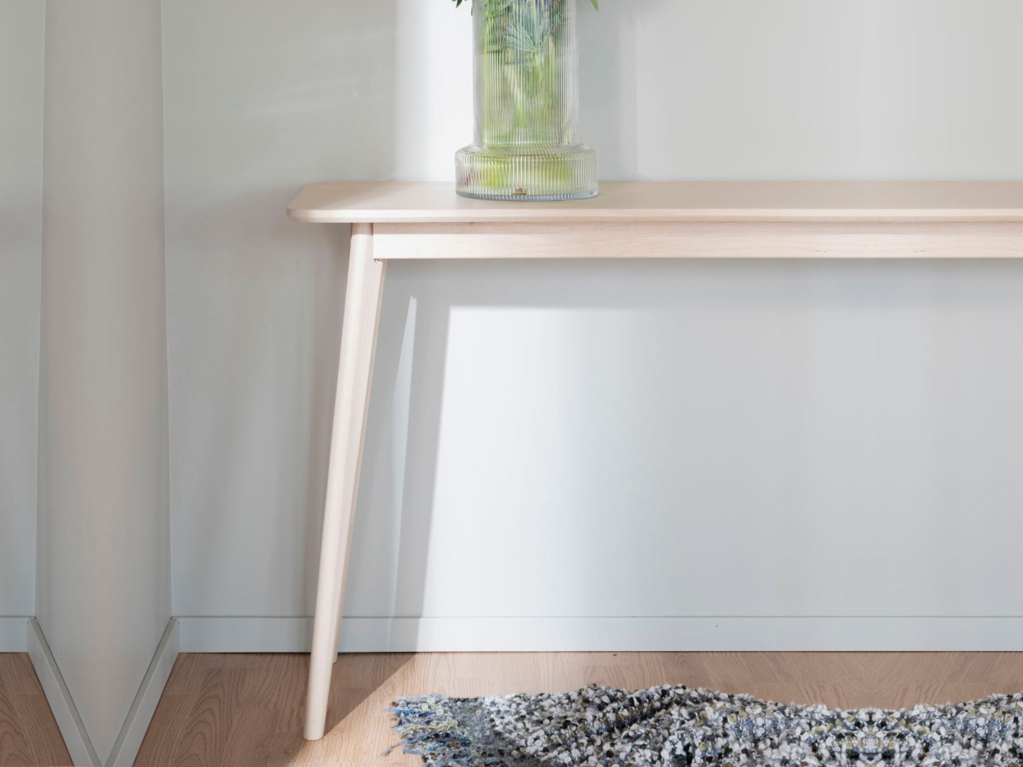 Yumi skrivebord