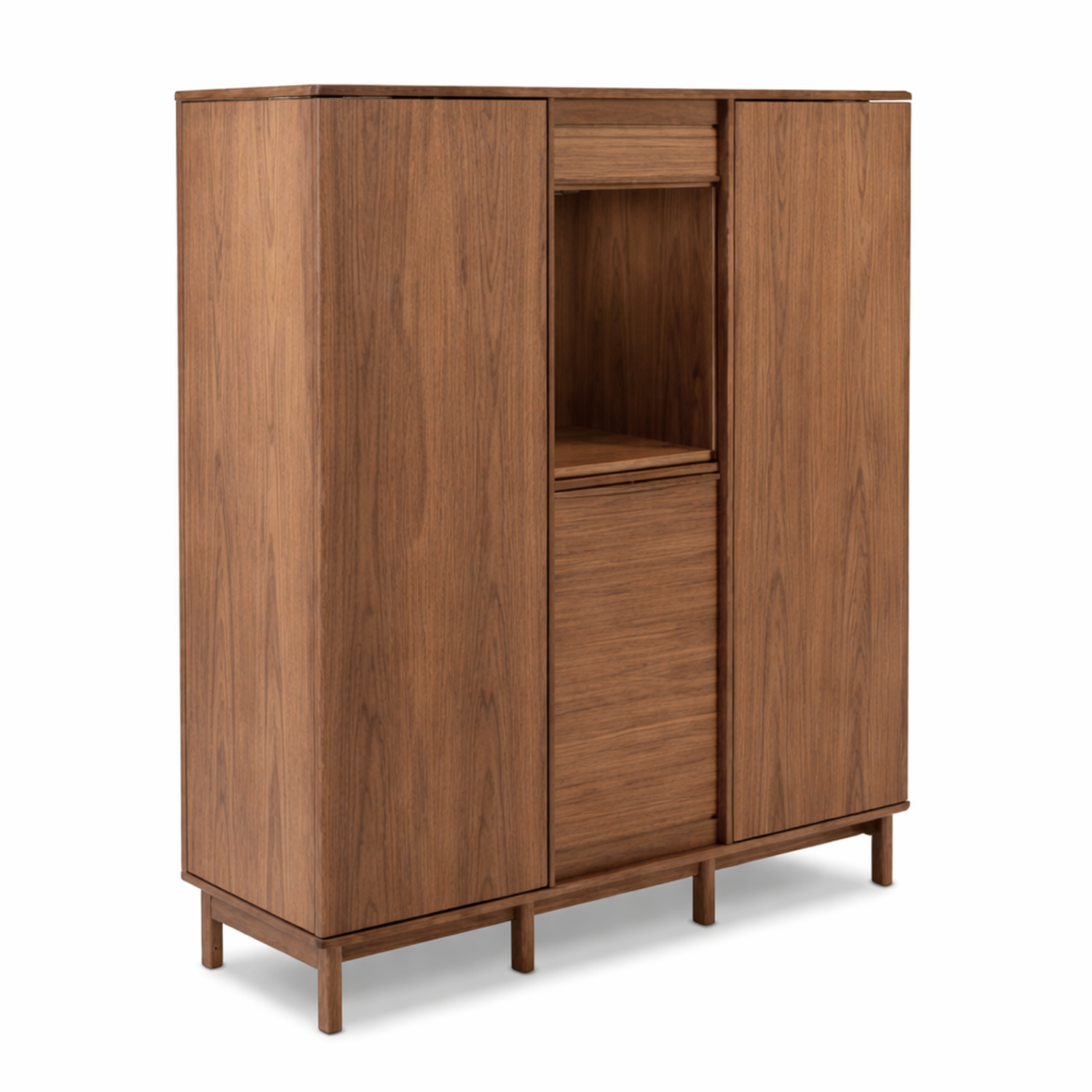 SM546 highboard