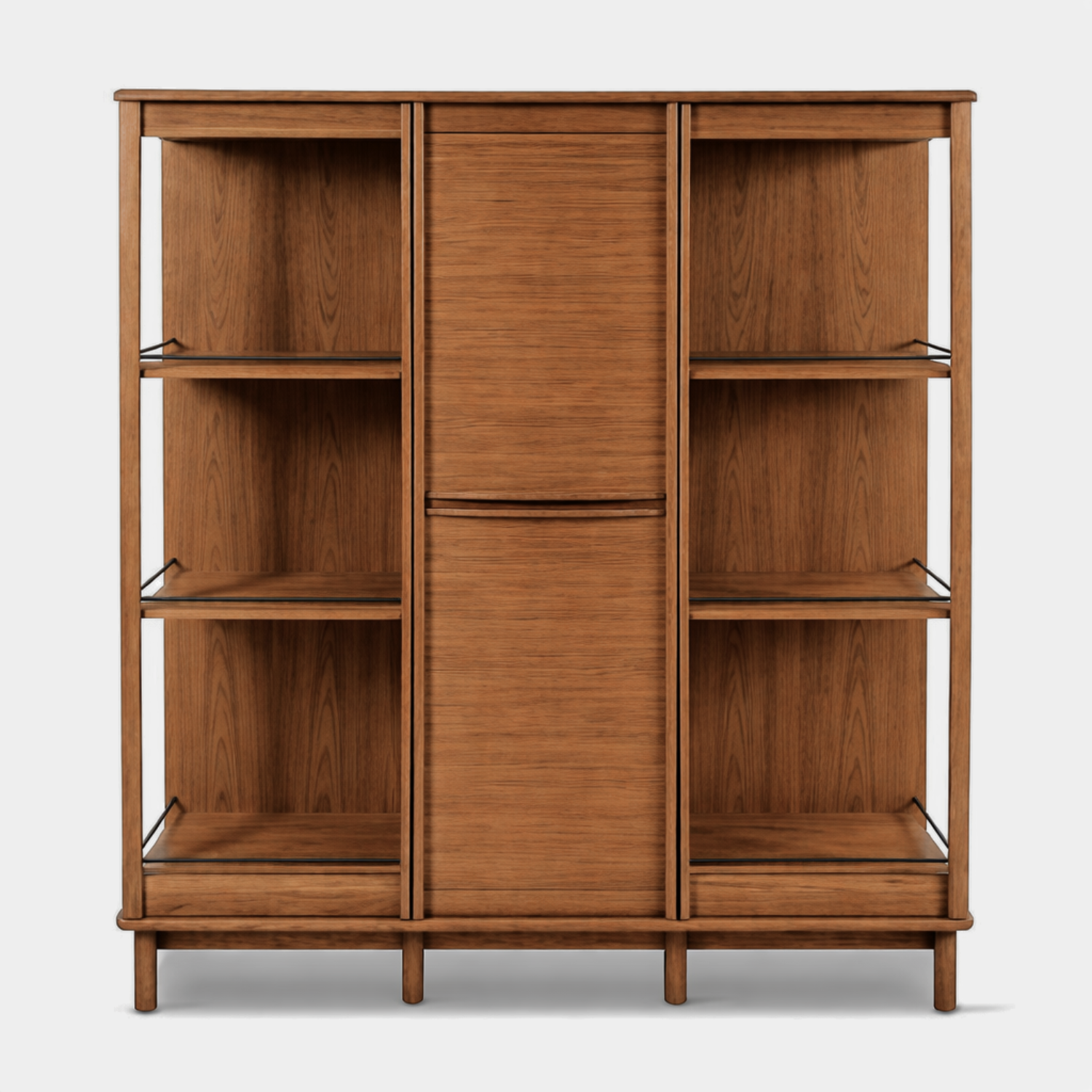 SM546 highboard