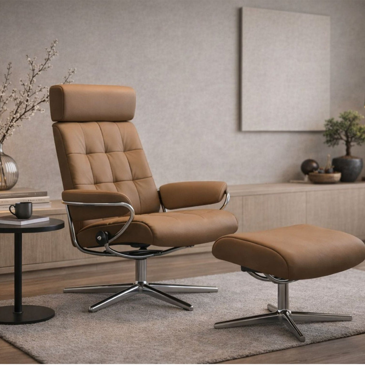 Stressless London Cross lænestol med nakkestøtte i Paloma Taupe i stue