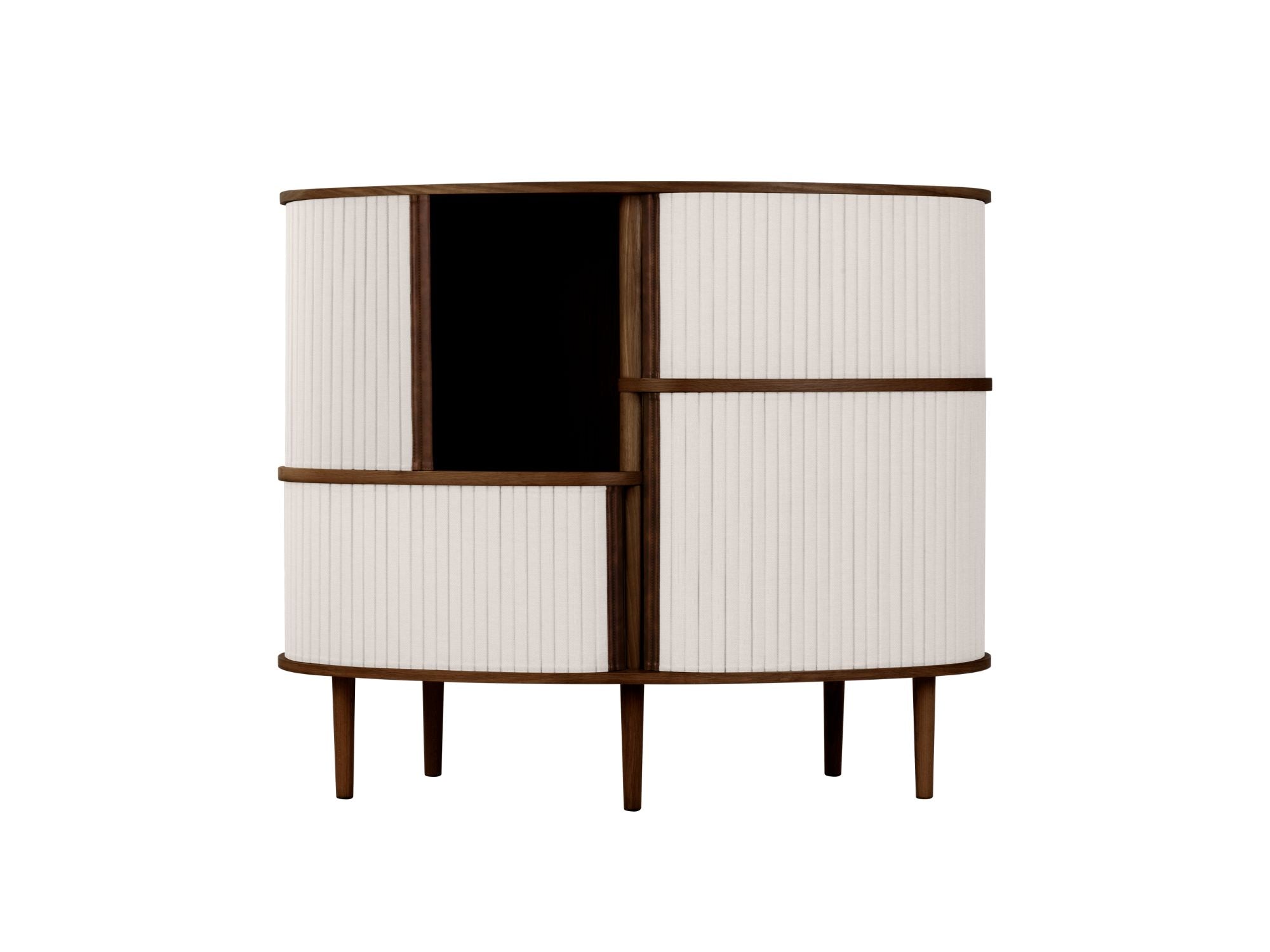 Audacious highboard