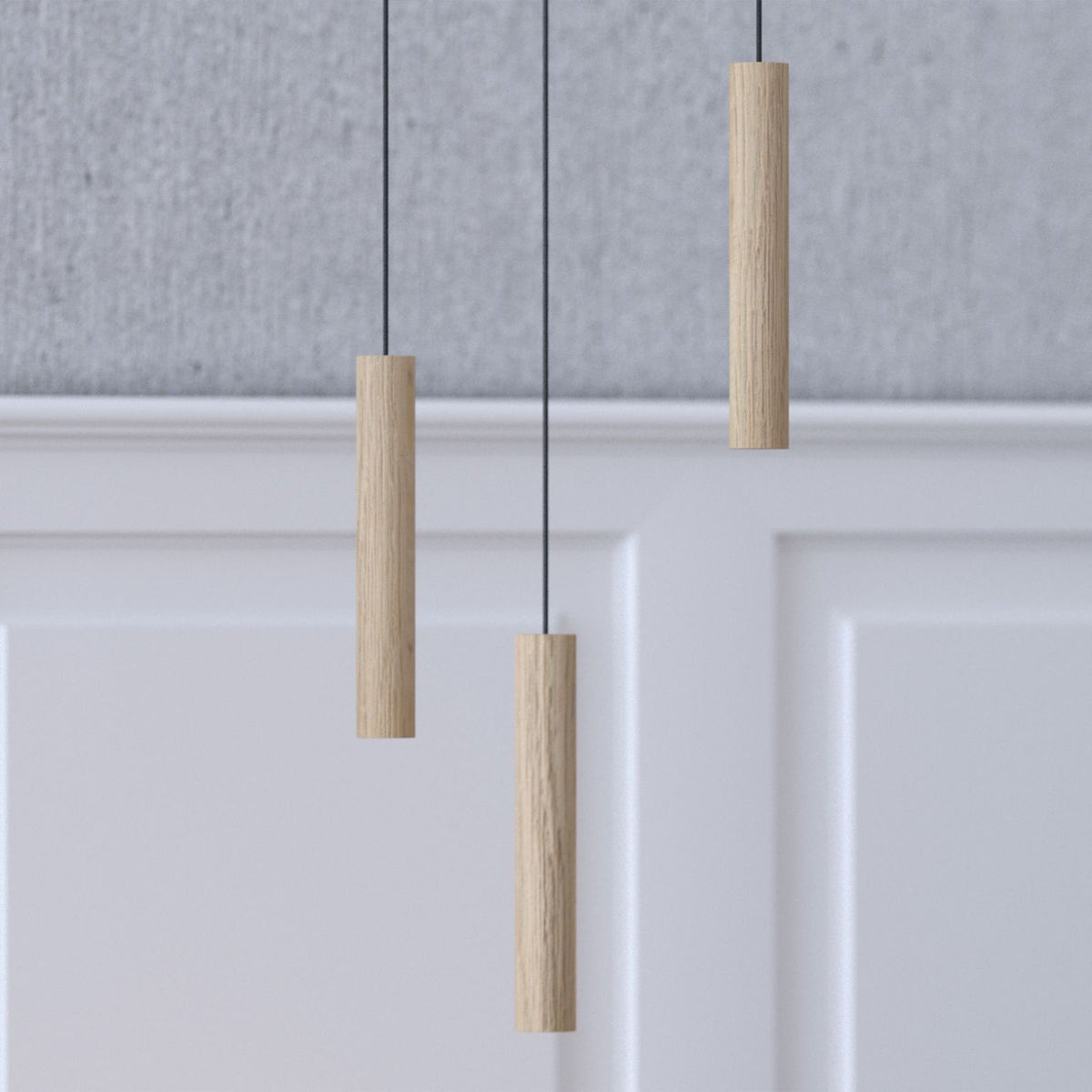 UMAGE Chimes lampe i lakeret eg – miljøbillede