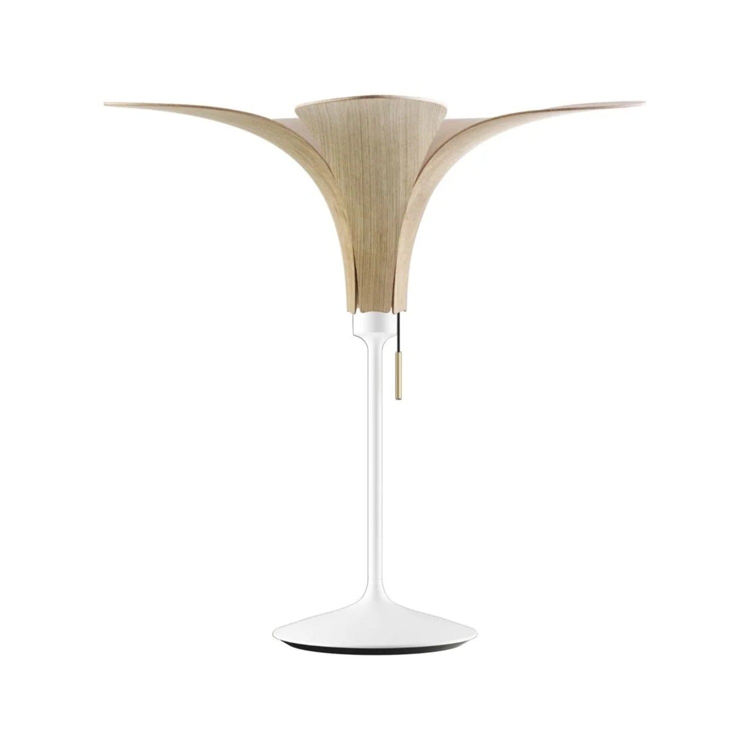 UMAGE Jazz bordlampe i lakeret eg med fod i hvid