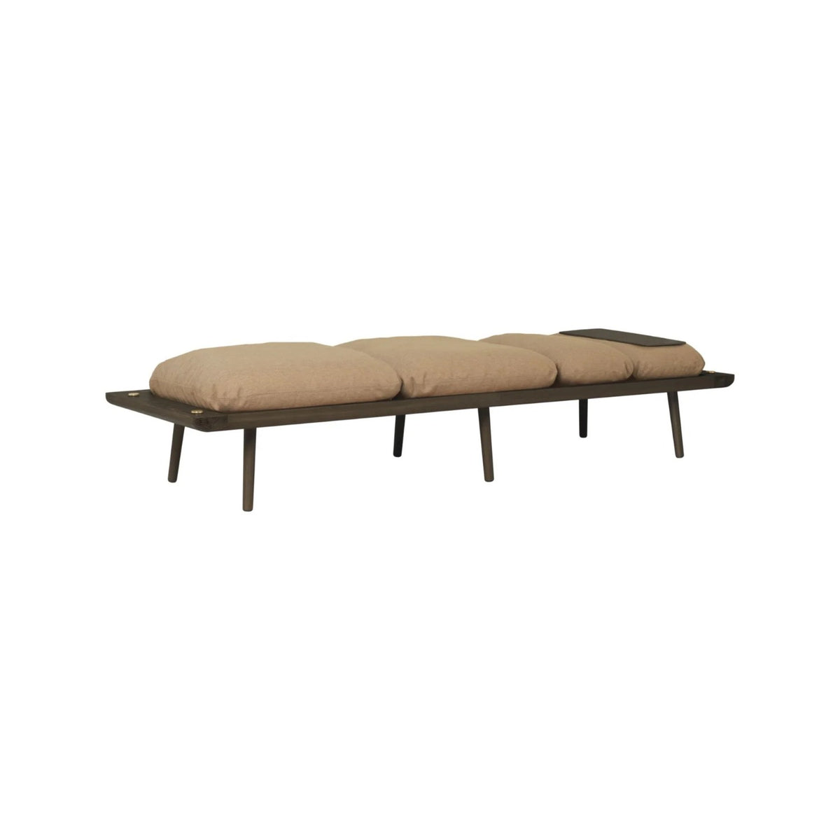 UMAGE Lounge Around daybed – Lakeret mørkbejdset eg / Sugar Brown