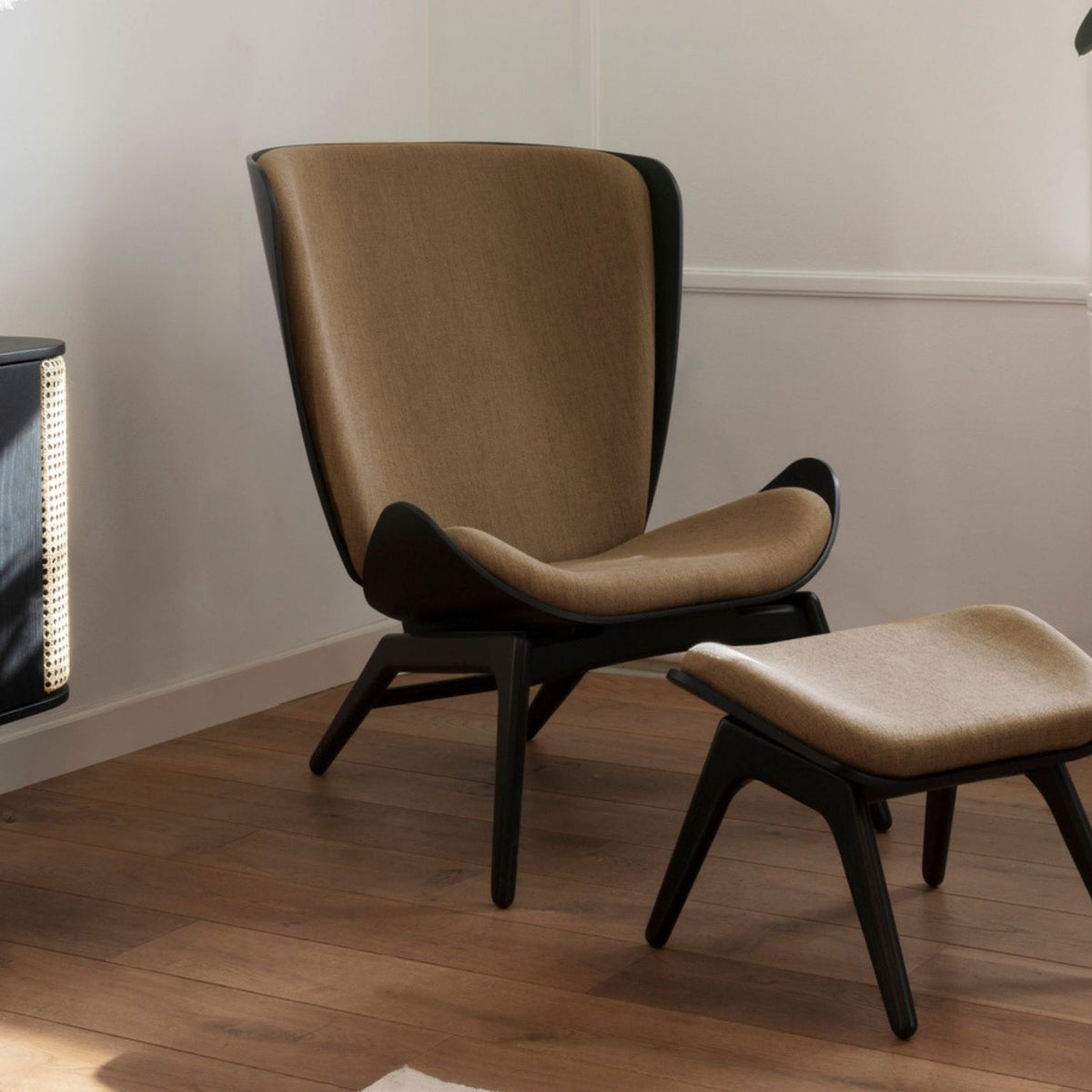 UMAGE The Reader Ottoman skammel – miljøbillede