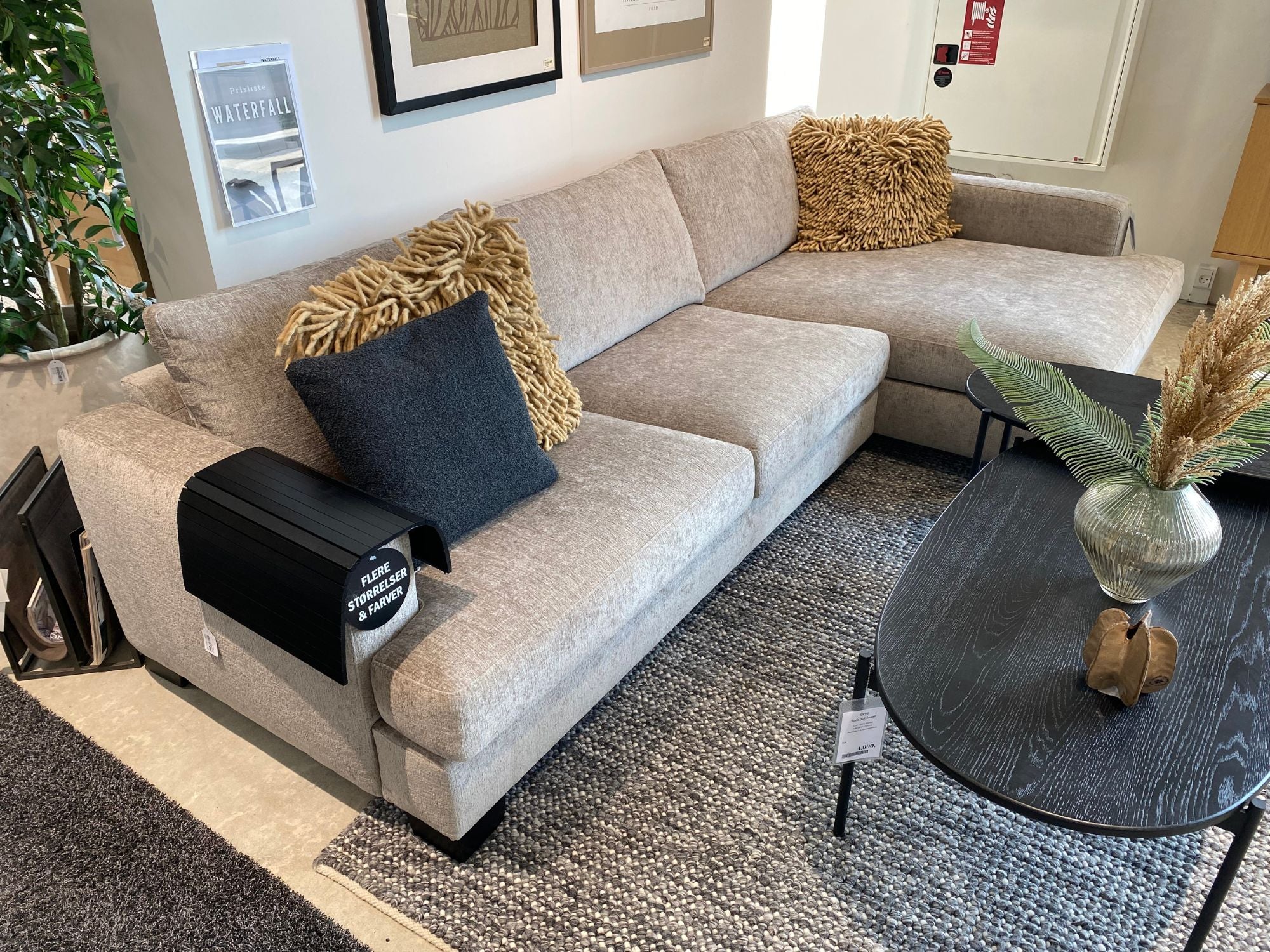 DEMO MODEL - Vilmers Waterfall chaiselongsofa - AFHENTNINGSTILBUD