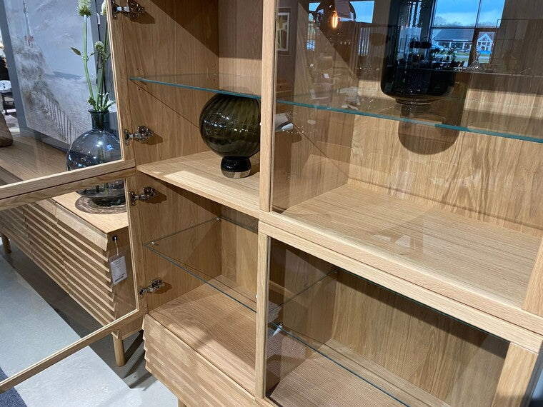 777 highboard