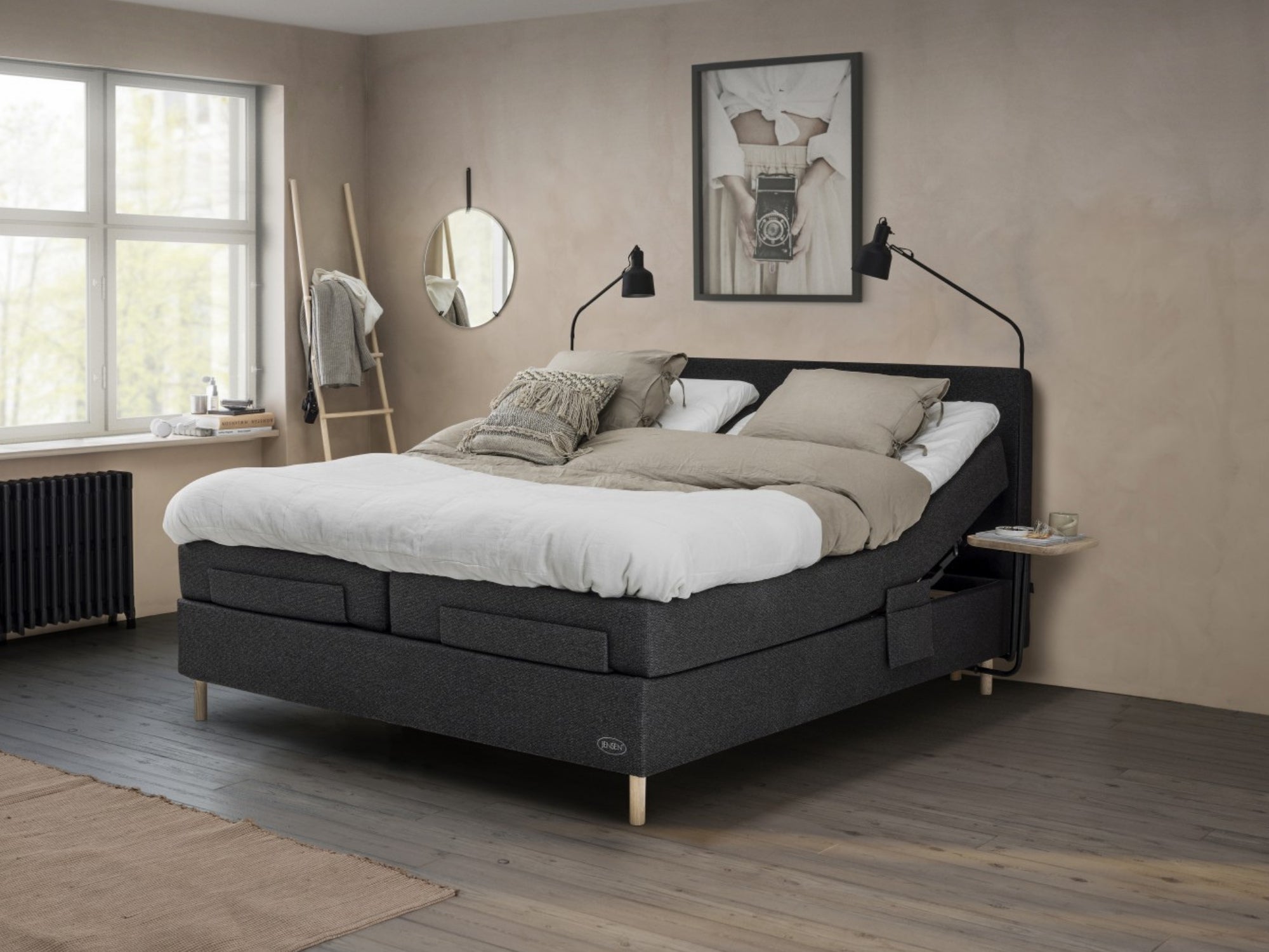 Diplomat Dream elevationsseng m/topmadras inkl. sengeben