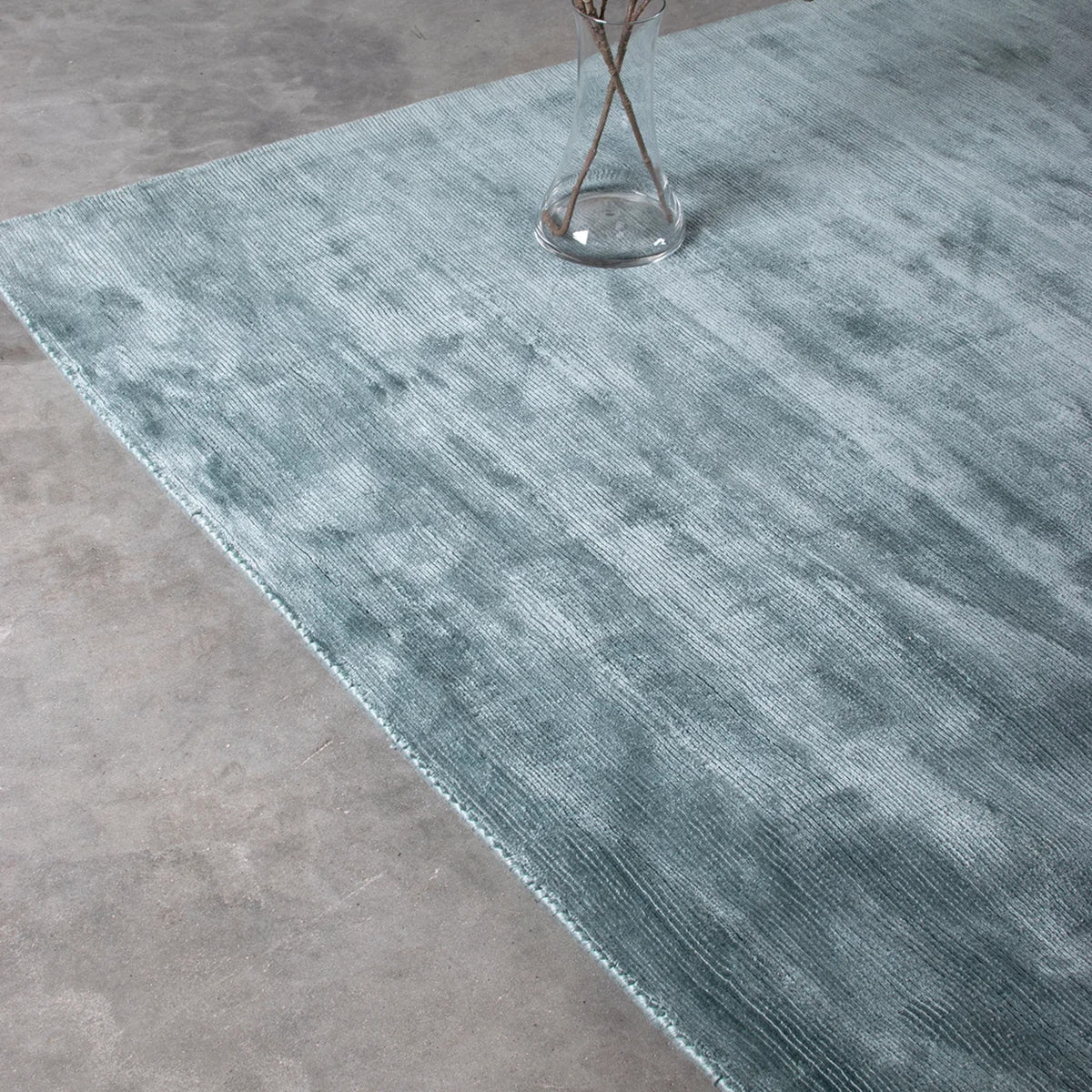 H.C. Tæpper Larvik tæppe i Granite Green – miljøbillede
