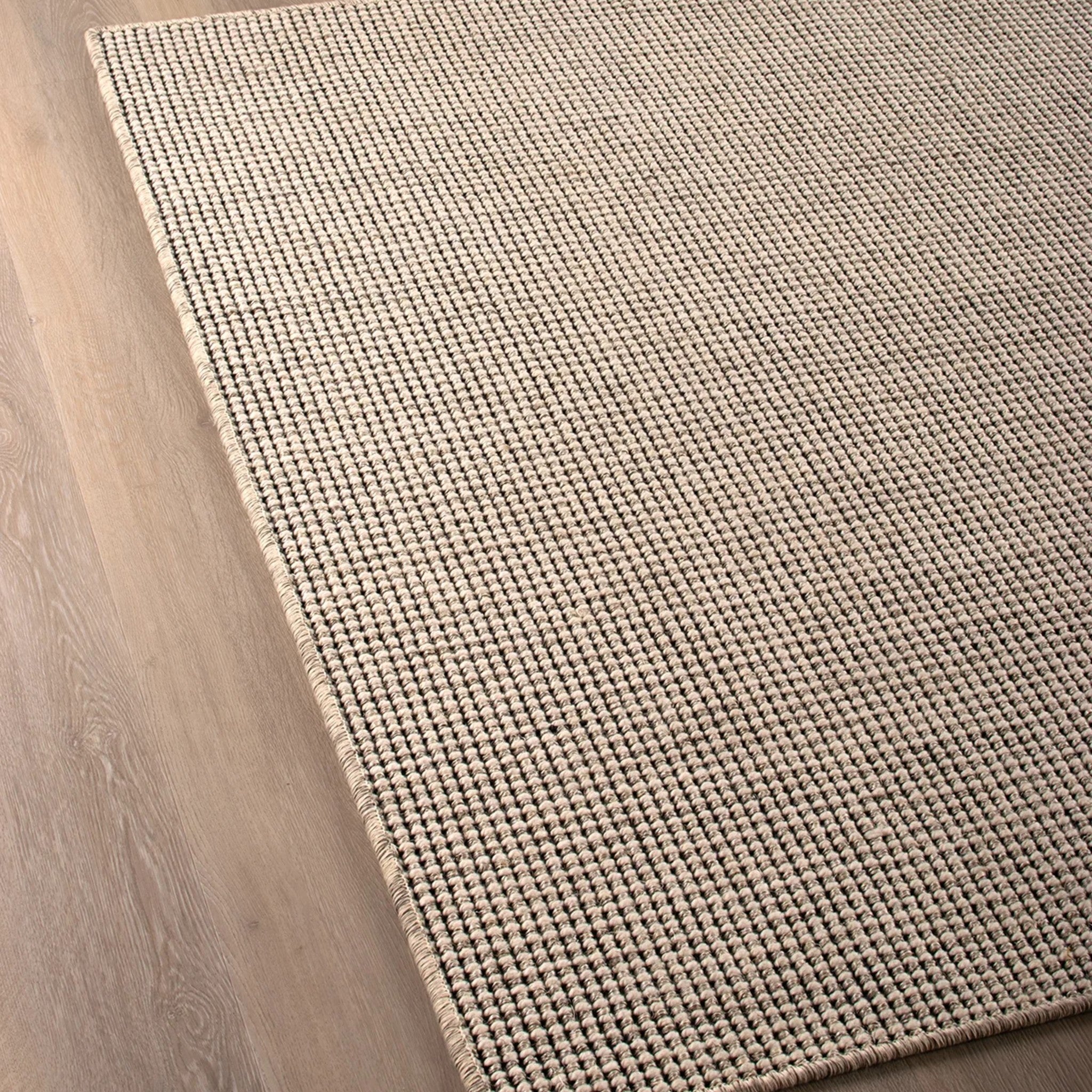 H.C. Tæpper Riva tæppe i Marble White – miljøbillede