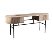 Velvet skrivebord