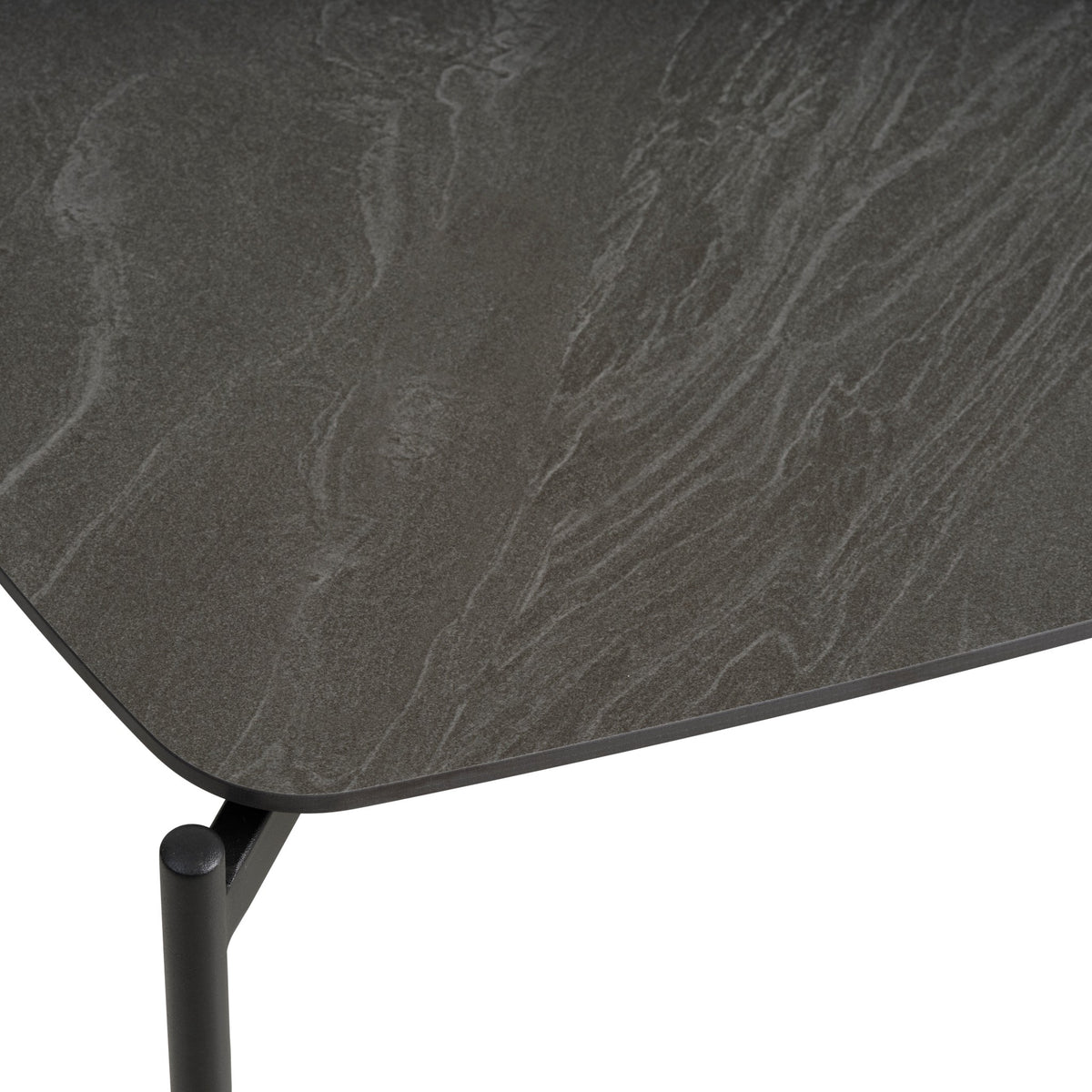 Lexpo Malta sofabord i anthracite keramik med 50 cm sorte metalben