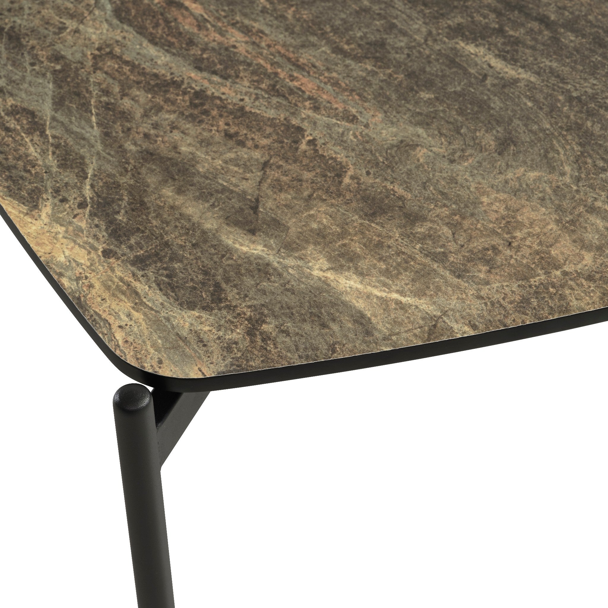 Lexpo Malta sofabord i dark brown HPL med 50 cm sorte metalben