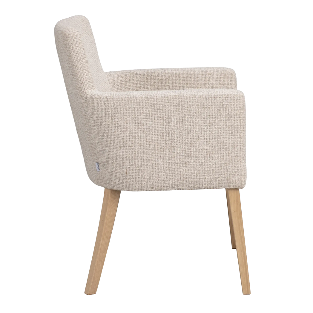 Rowico Hudson spisebordsstol i lys beige og hvidpigmenteret eg, set fra siden