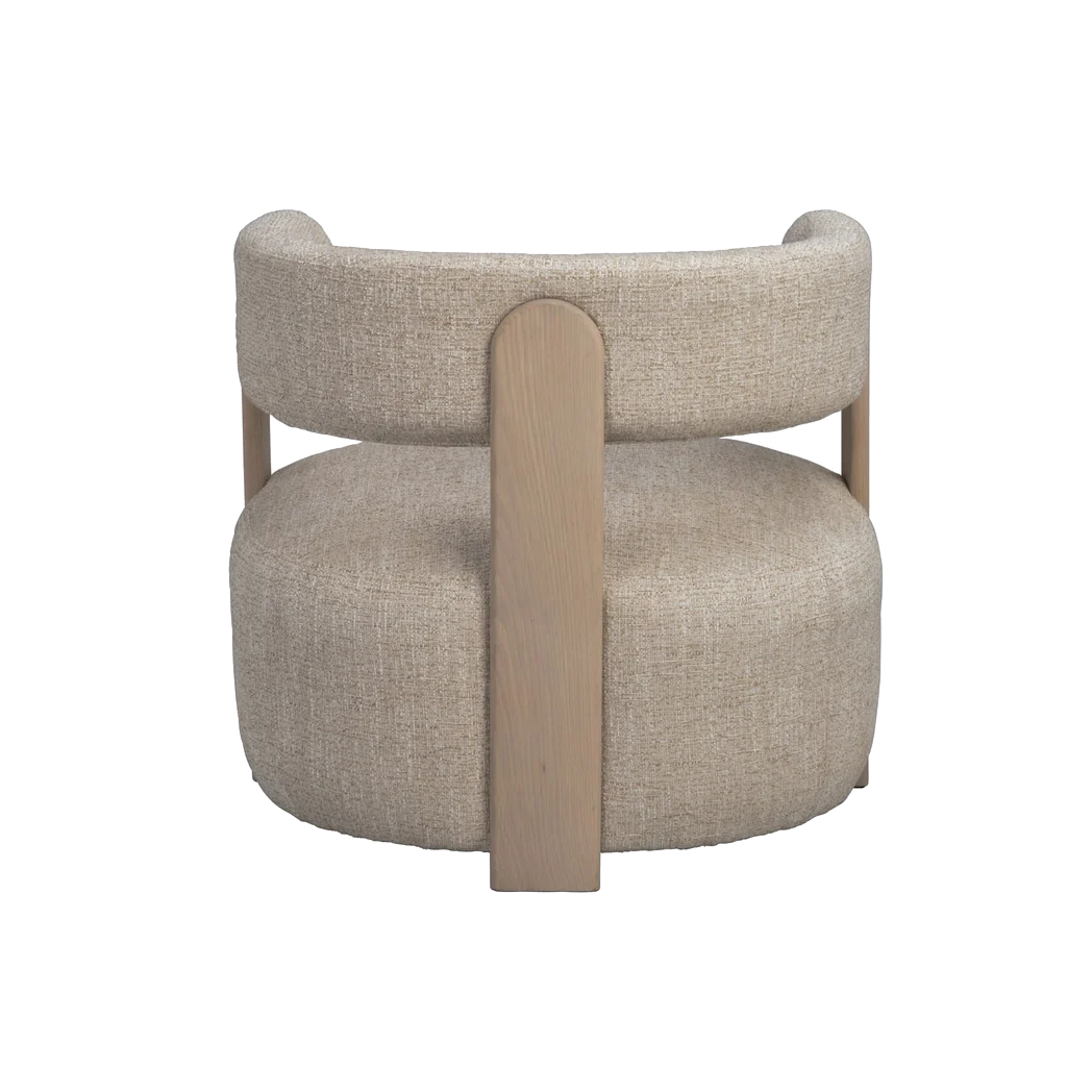 Rowico Jenison loungestol i lys beige stof og hvidpigmenteret eg