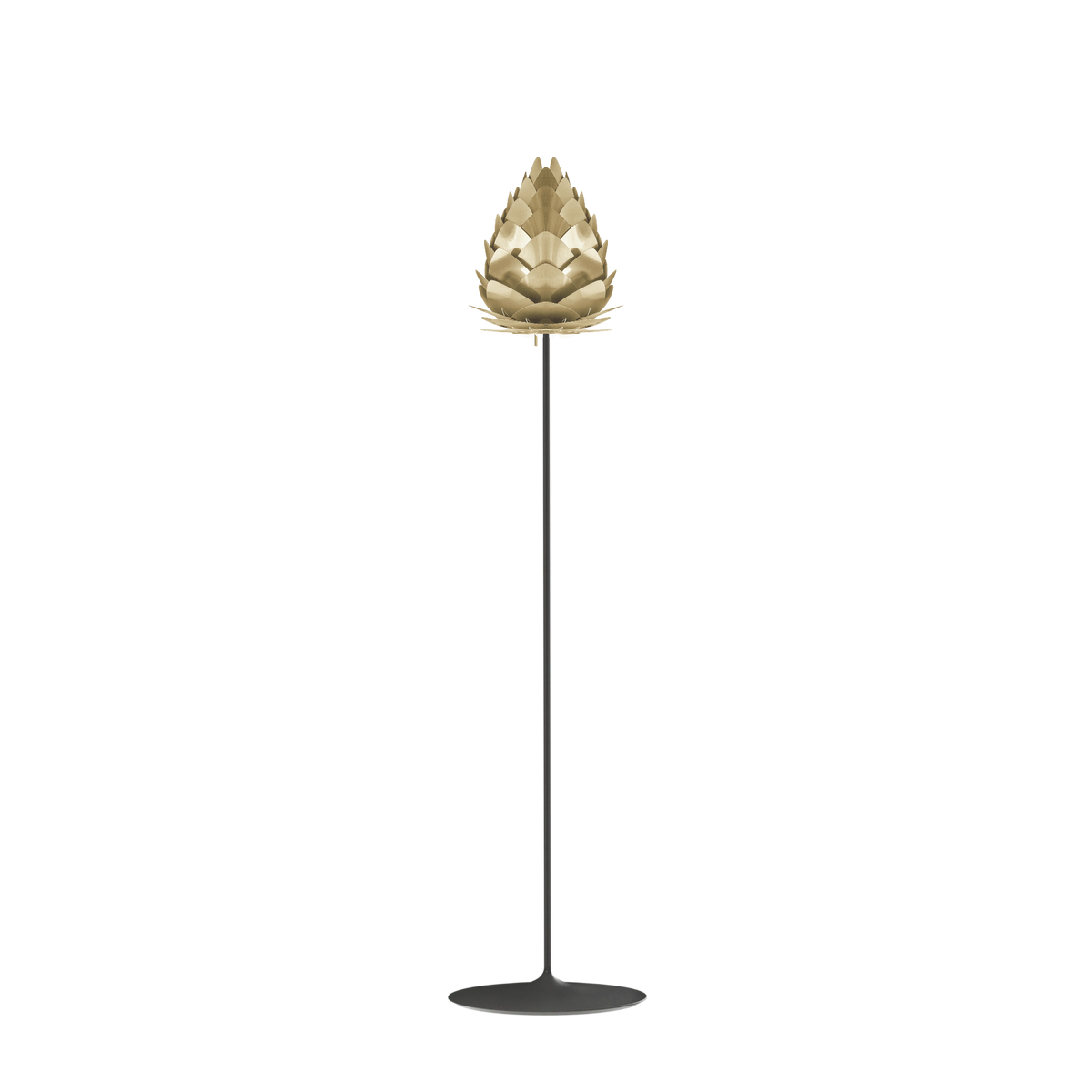 UMAGE Conia gulvlampe i Brushed Brass, Ø28 cm på Santé i sort